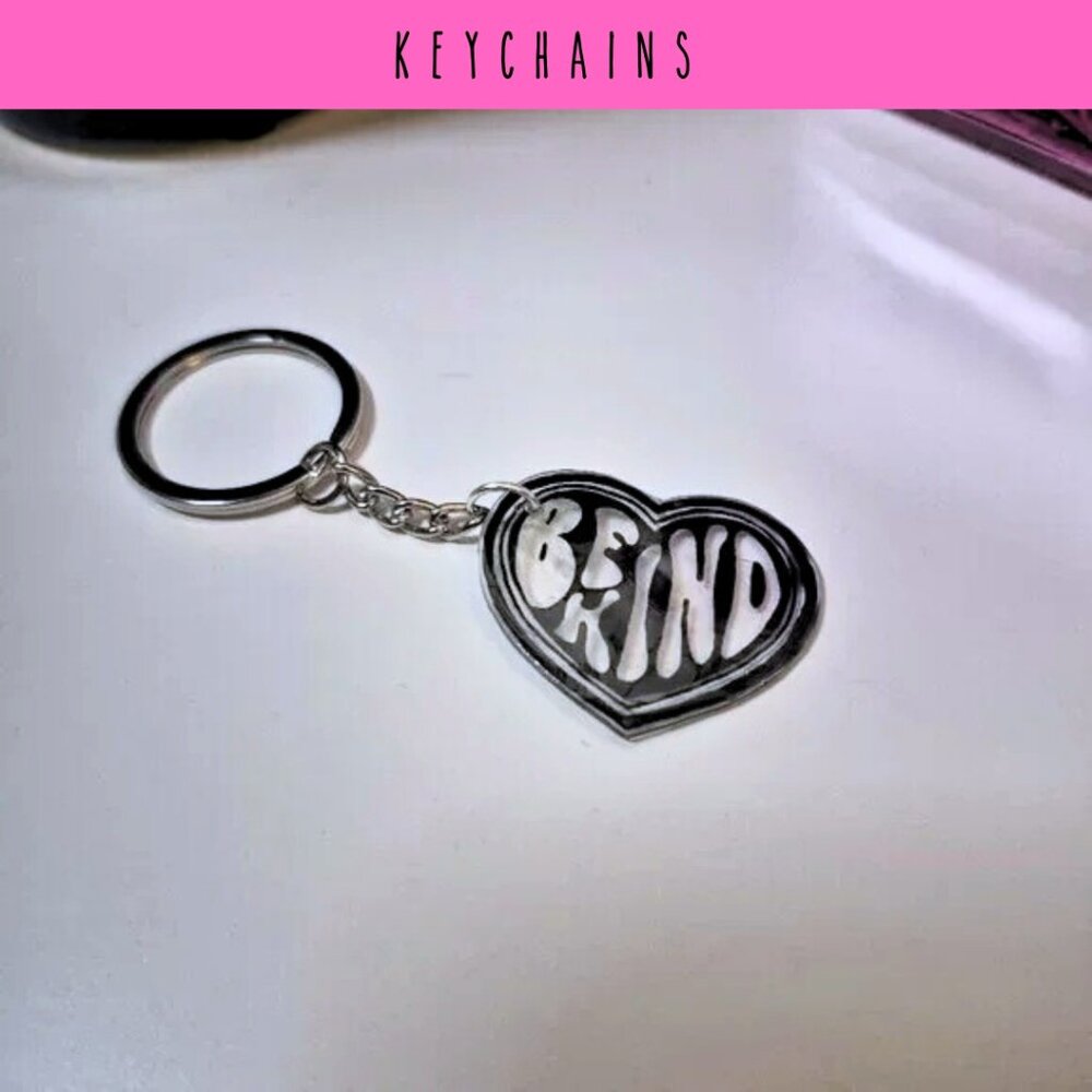 "Be Kind" Handmade Keychain - Picture 3 of 3